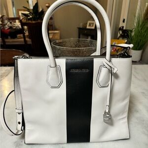 Michael Kors Purse Bag